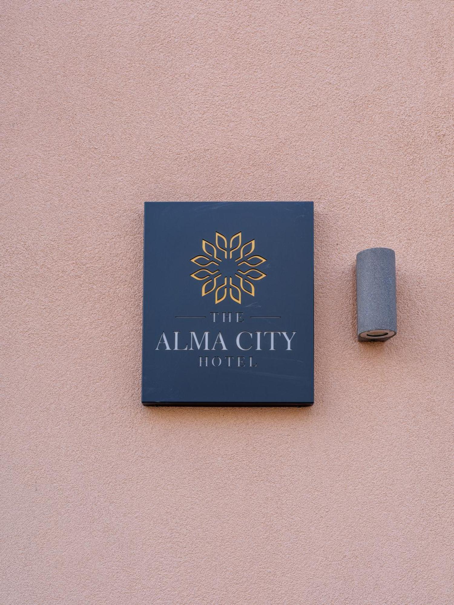 The Alma City Hotel 하니아 외부 사진